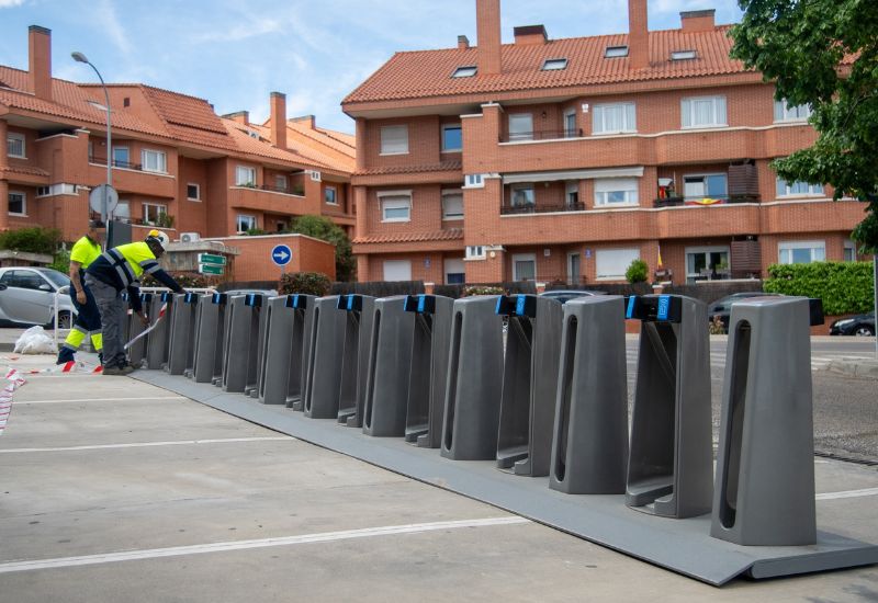 EMT Madrid comienza la instalación de nuevas estaciones de bicimad en Pozuelo de Alarcón