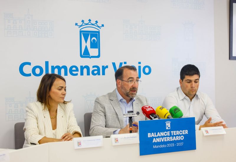 El equipo de Carlos Blázquez hace balance de tres años de gestión estable y estratégica en Colmenar