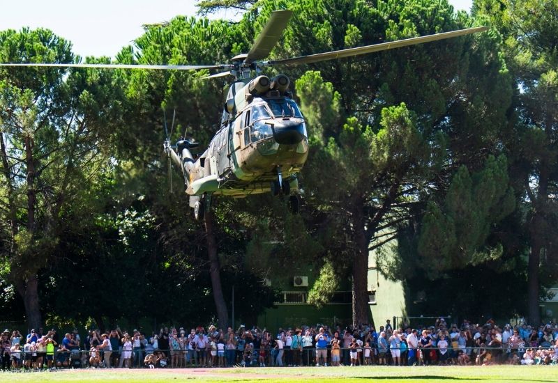 exhibición de las Fuerzas Armadas y los Cuerpos de Seguridad